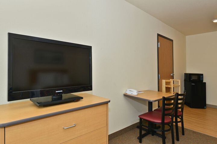 Room 11 of 35