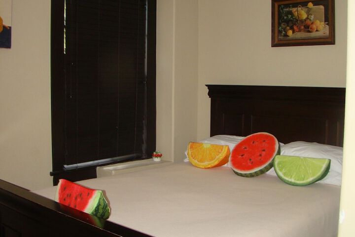 Room 25 of 41