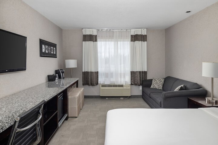 Room 16 of 37