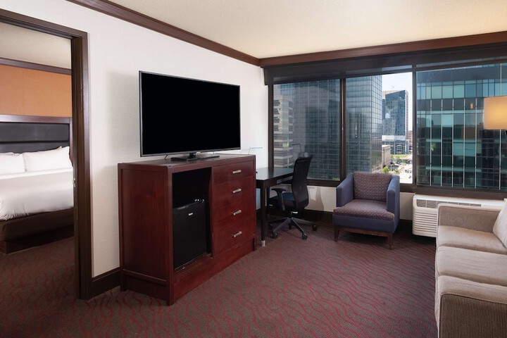 Room 18 of 38