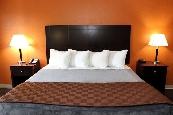 Room 22 of 27