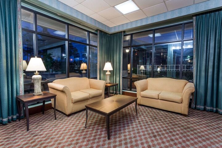 Hotel Interior 3 of 16