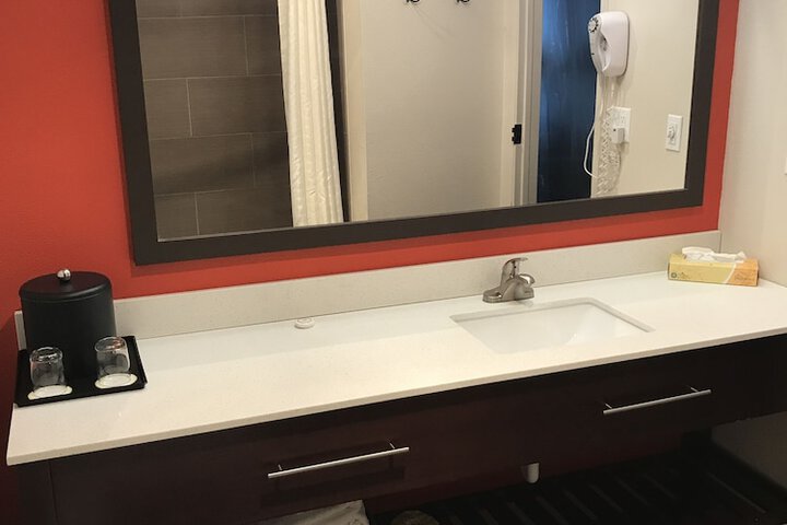 Room 30 of 71