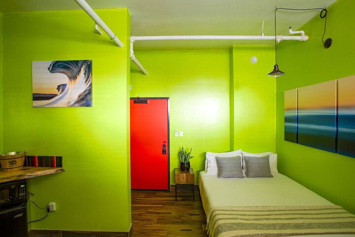 Room 17 of 54