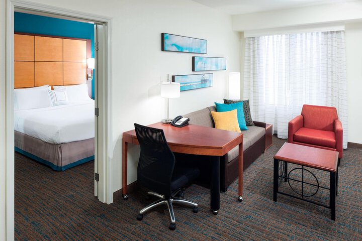 Room 22 of 42