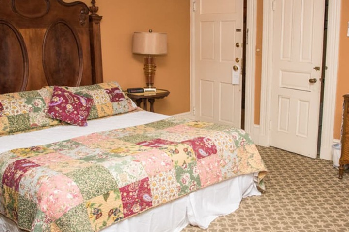 Vandiver Inn