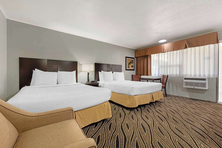 Best Western Red Carpet Inn