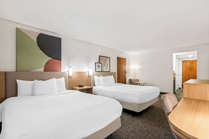 Spark by Hilton Port Wentworth Savannah