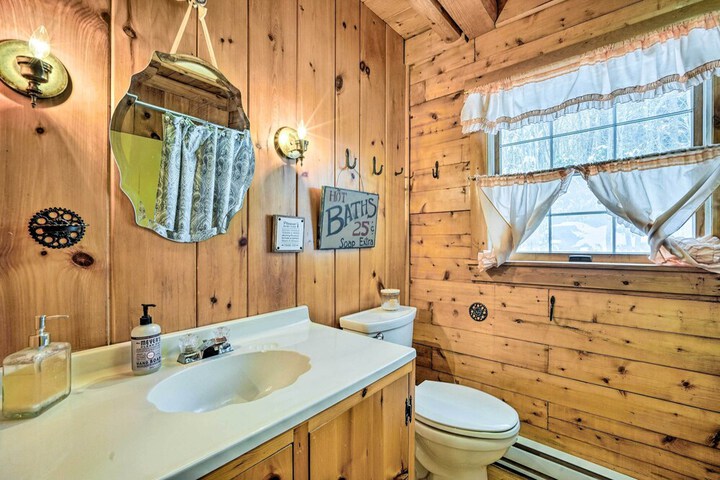 Andover Cabin Retreat w / Hot Tub & Fireplace!