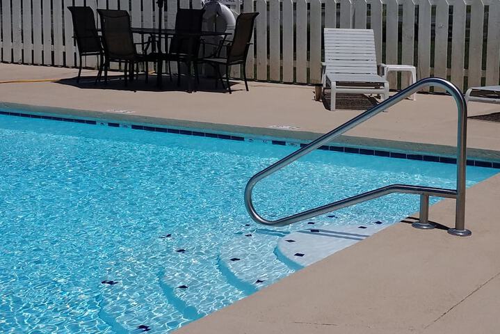 Pool 3 of 27