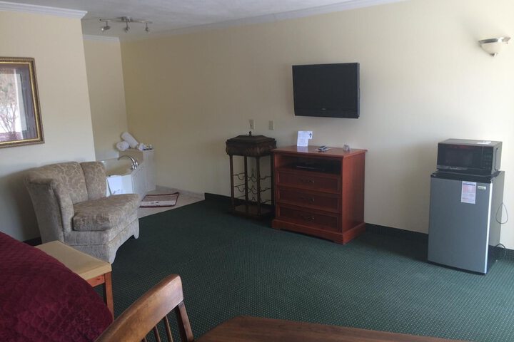 Room 22 of 33