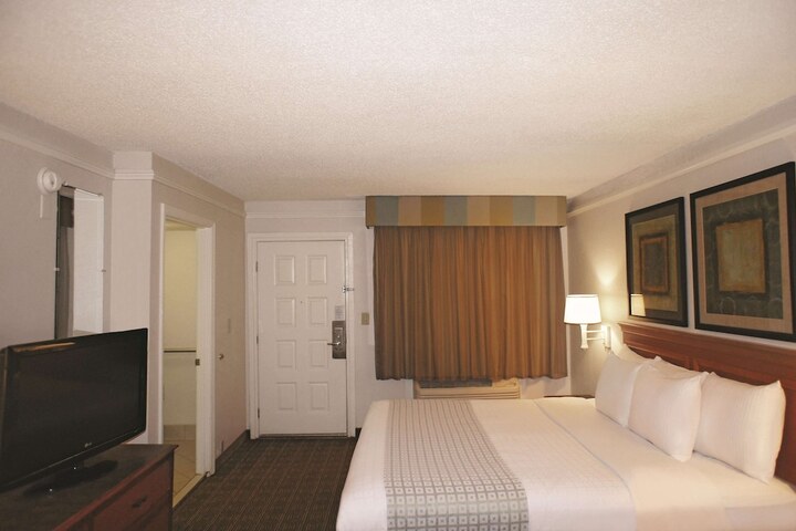Room 39 of 58