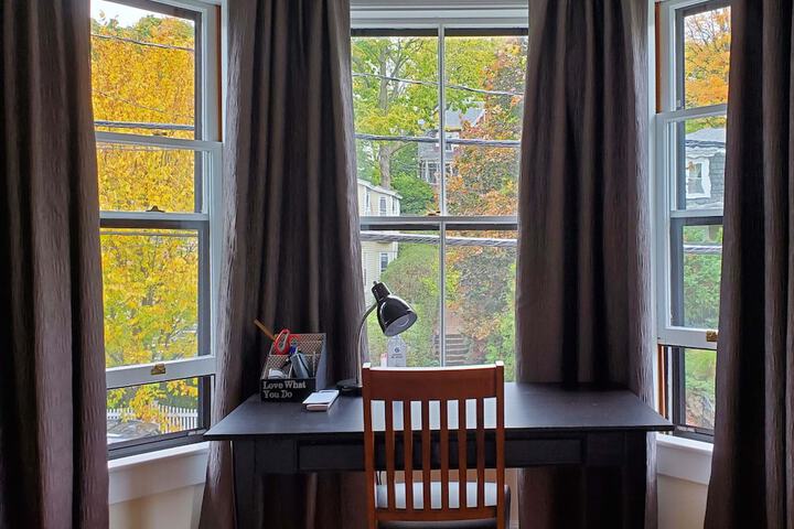 Davis Square Inn