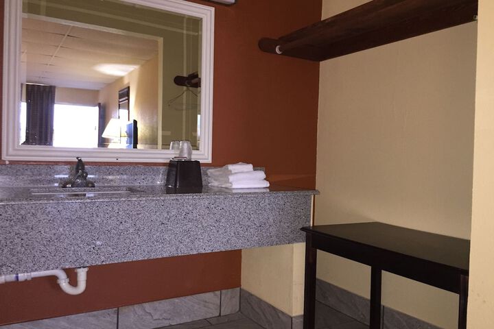 Executive Inn