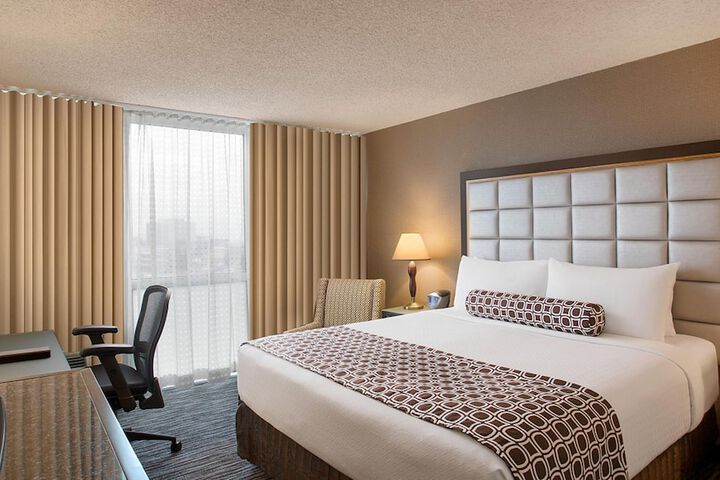 Crowne Plaza San Francisco Airport by IHG