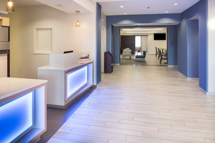 Hotel 7 of 55