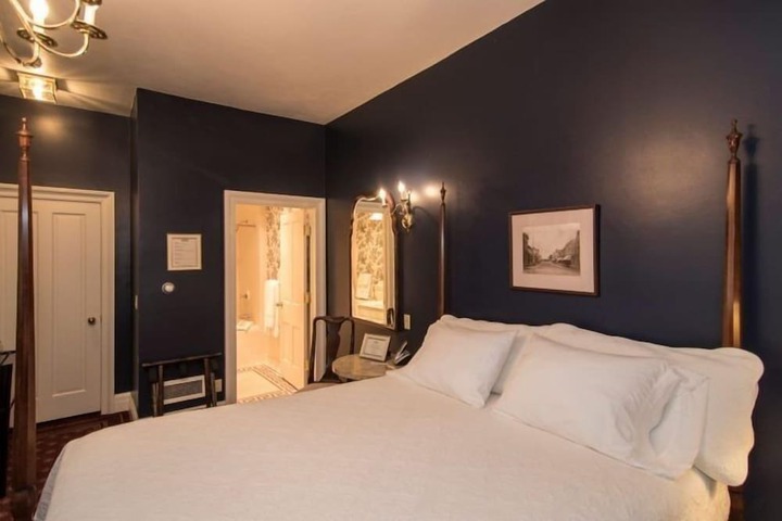 Room 14 of 35