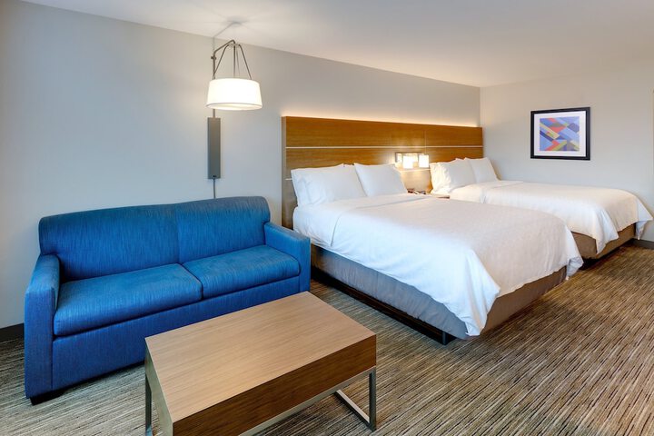 Room 38 of 80