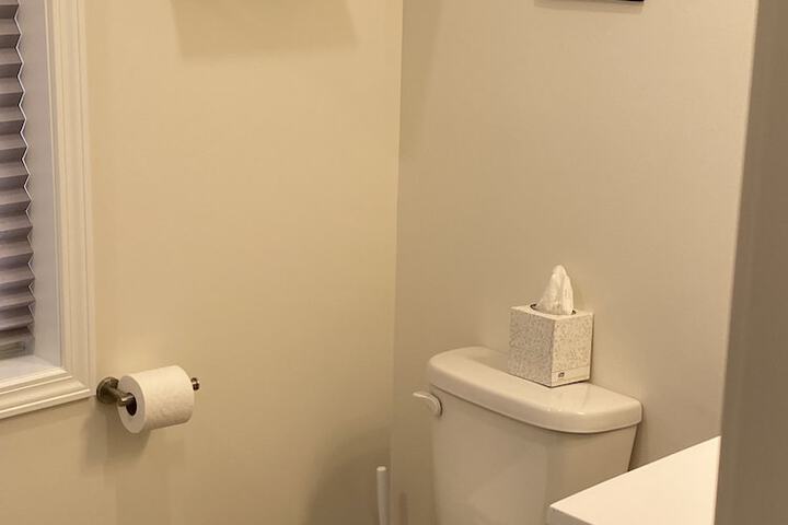 Hermann Crown Suites