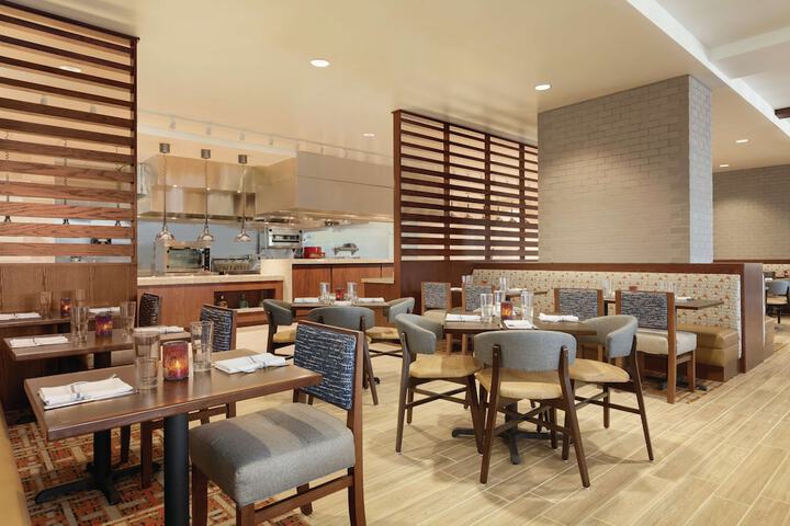 Embassy Suites by Hilton South Jordan Salt Lake City