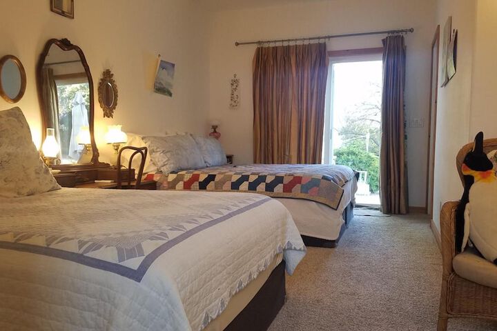 Room 12 of 29
