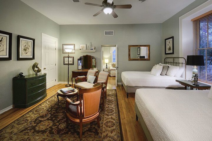 Room 15 of 54