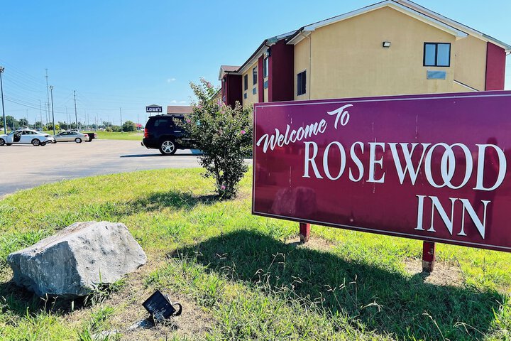 Rosewood Inn by OYO Union City I-69