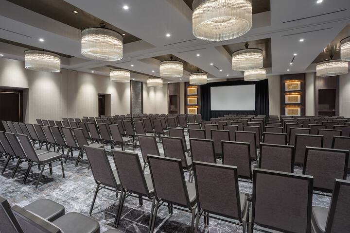 The Row Hotel at Assembly Row Autograph Collection