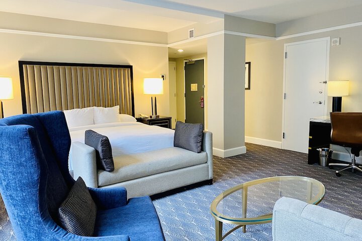 Hilton President Kansas City
