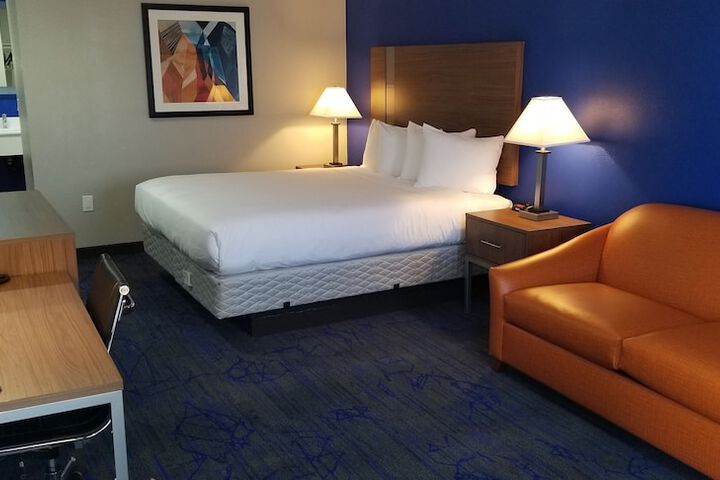 Room 29 of 36