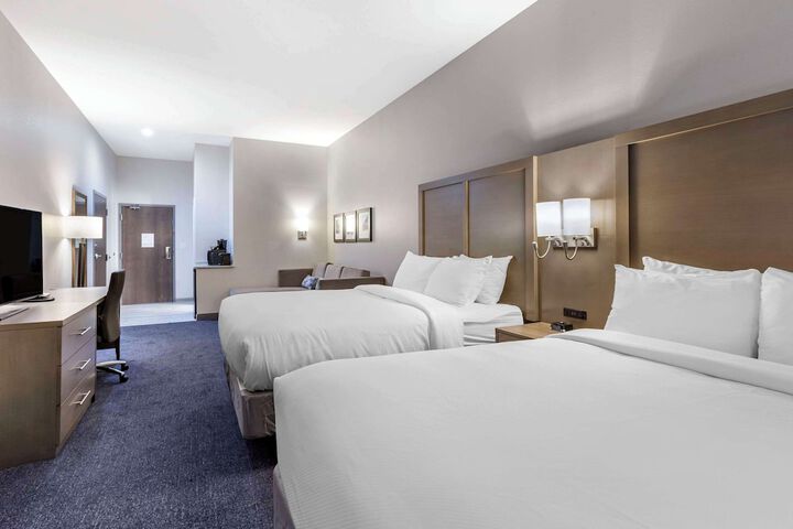 Room 18 of 29