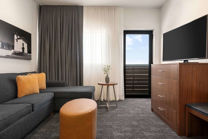 Room 21 of 56