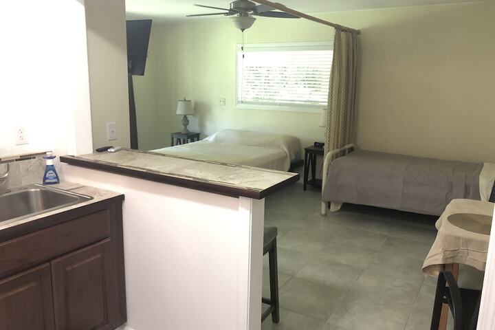 Aarons Cottage