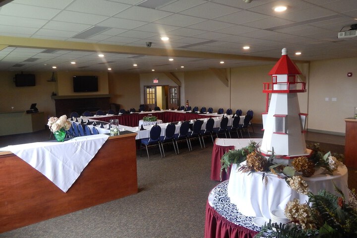 Slemon Park Hotel & Conference Centre