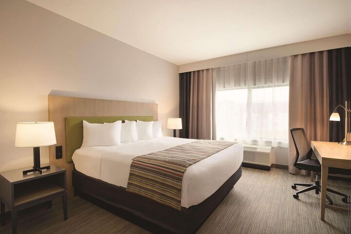 Room 15 of 26