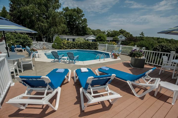 Pool 8 of 67