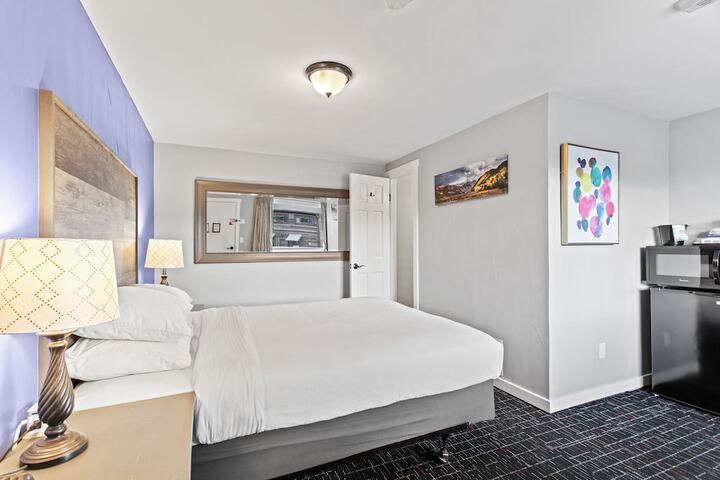 Hotel Interior 41 of 137