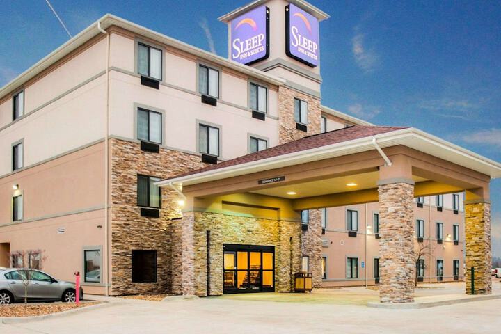 Hotel 2 of 29