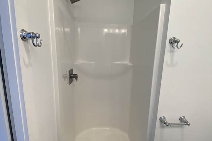 Room 5 of 14