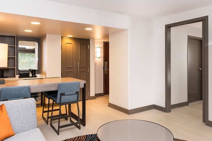 Pittsburgh Airport Marriott