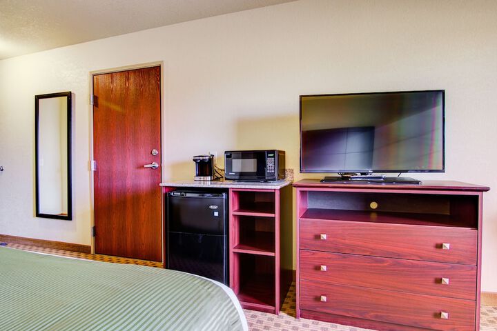 Cobblestone Inn & Suites - Winterset IA
