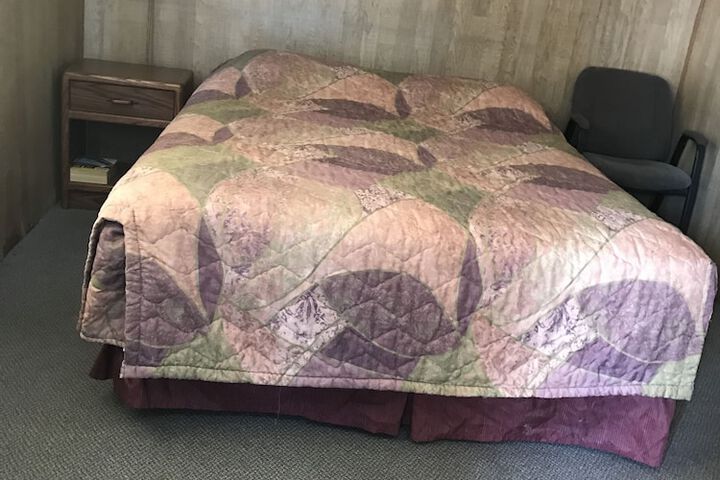 Room 6 of 19