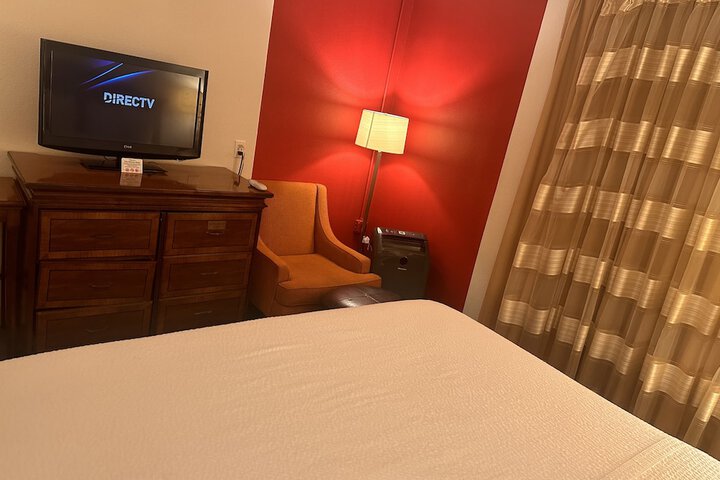 Ramada by Wyndham Anchorage
