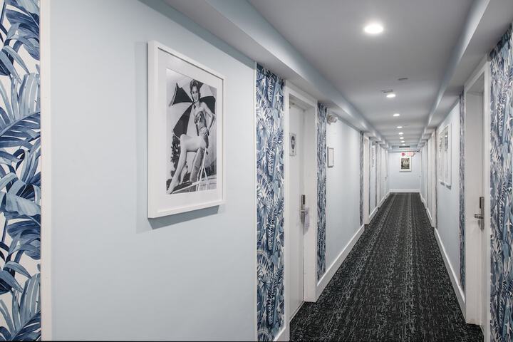 Ballroom/Hall 61 of 71