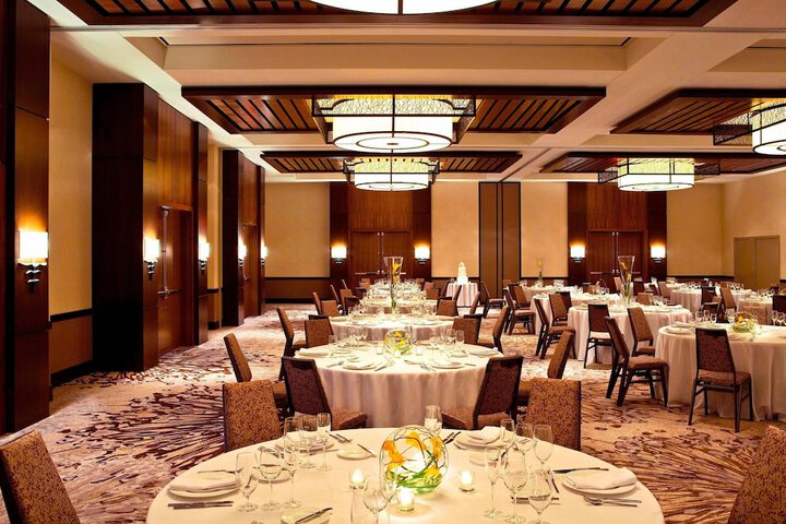 Ballroom/Hall 55 of 69