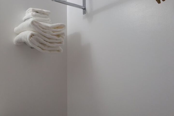 Room 63 of 71