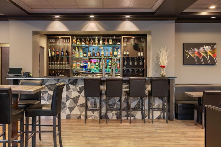DoubleTree by Hilton North Vancouver
