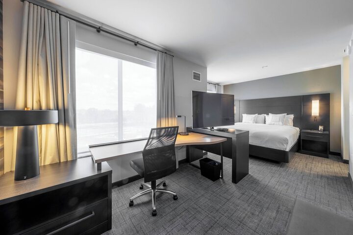 Room 44 of 64