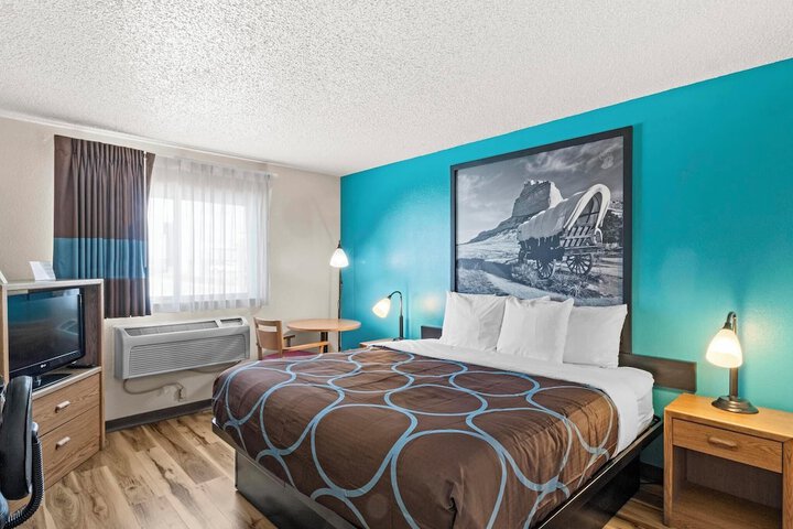 Super 8 by Wyndham Ogallala