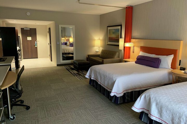 Room 26 of 39